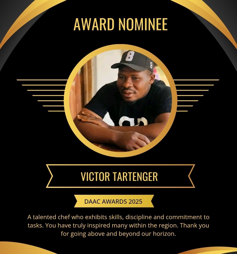 $categoryName }} nominee