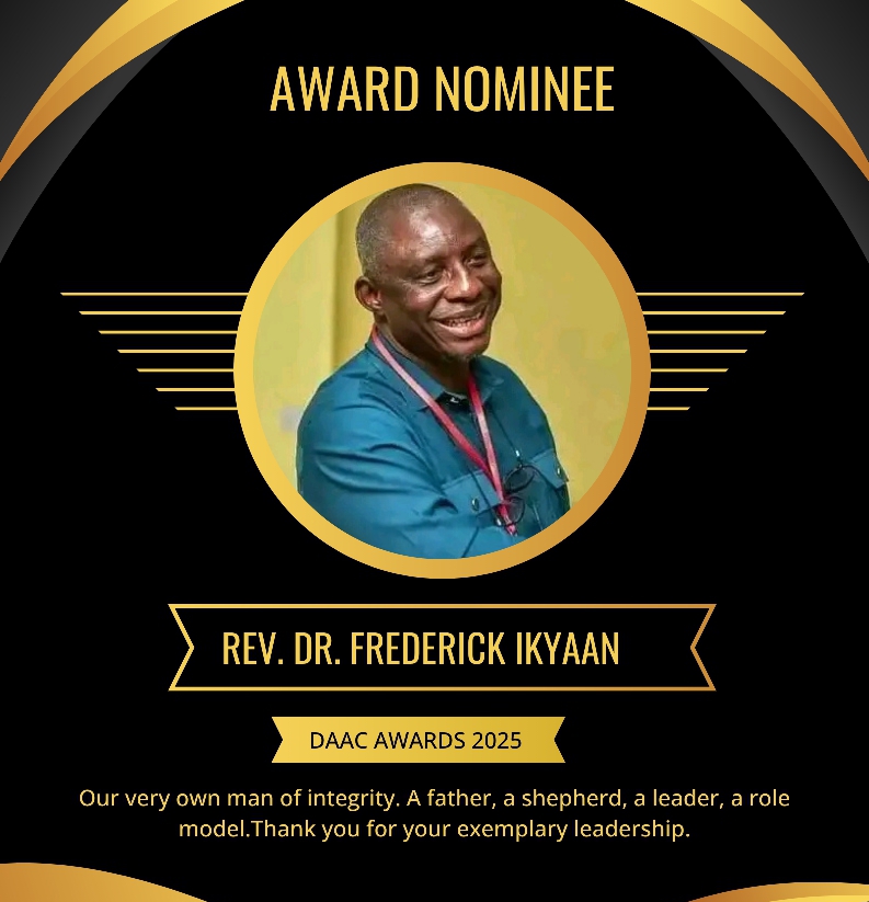 $categoryName }} nominee