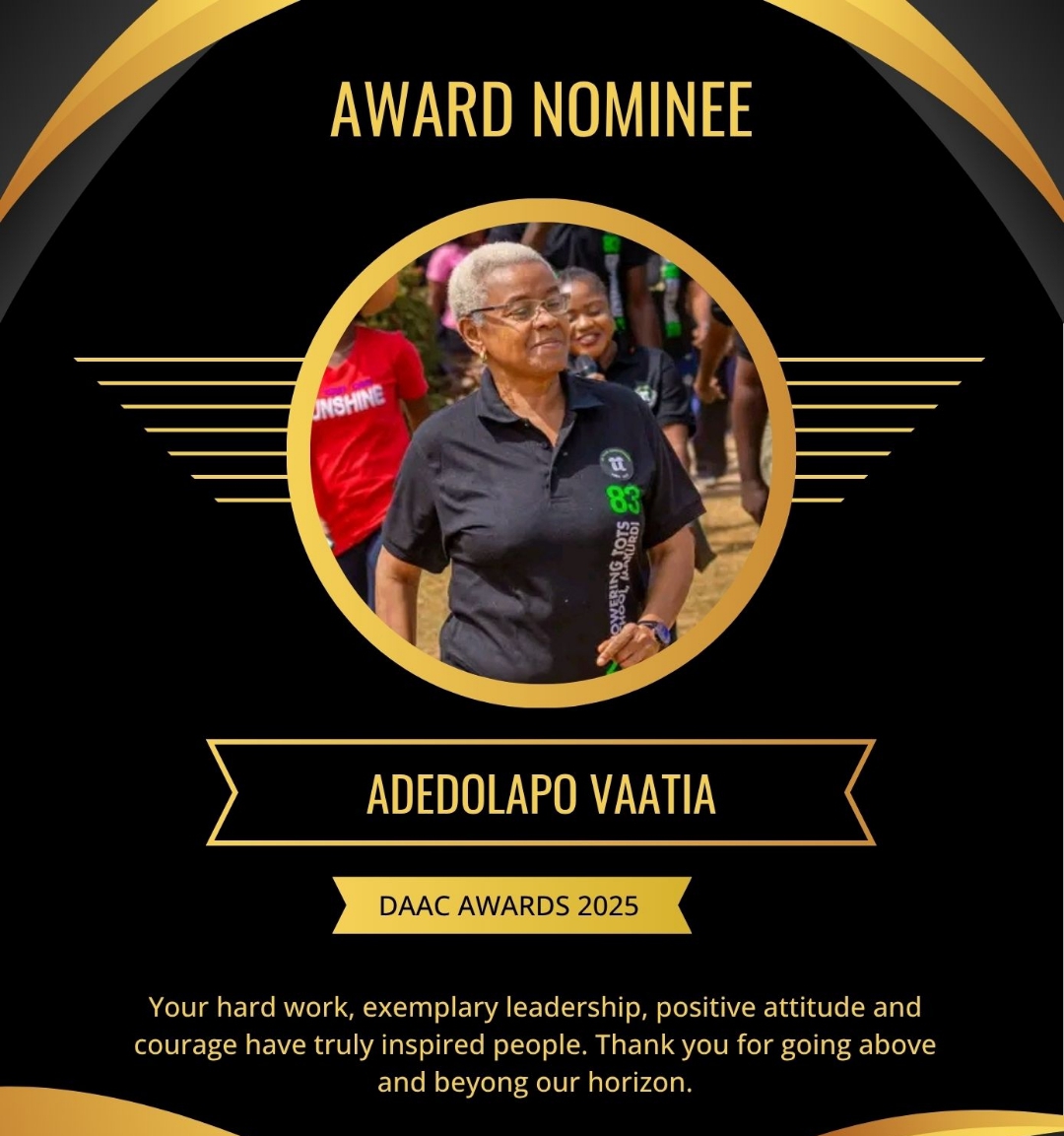 $categoryName }} nominee